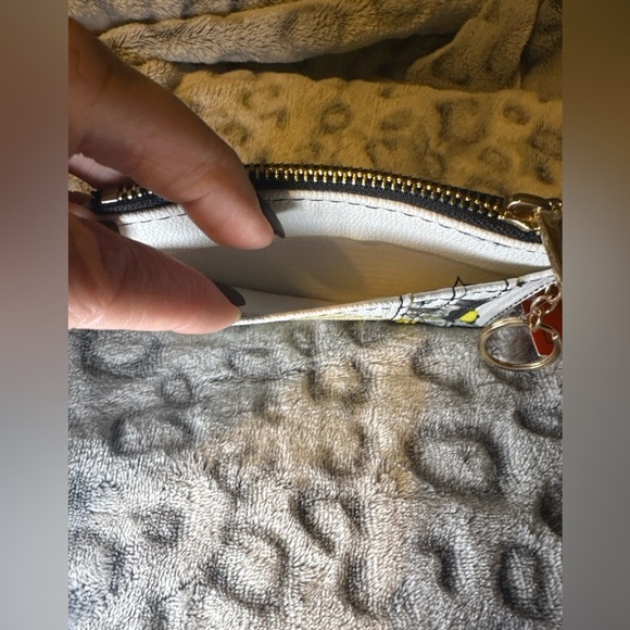 Mary Lake Thompson Cats Keychain Slim Wallet Card ID Holder NWT - Picture 5 of 5